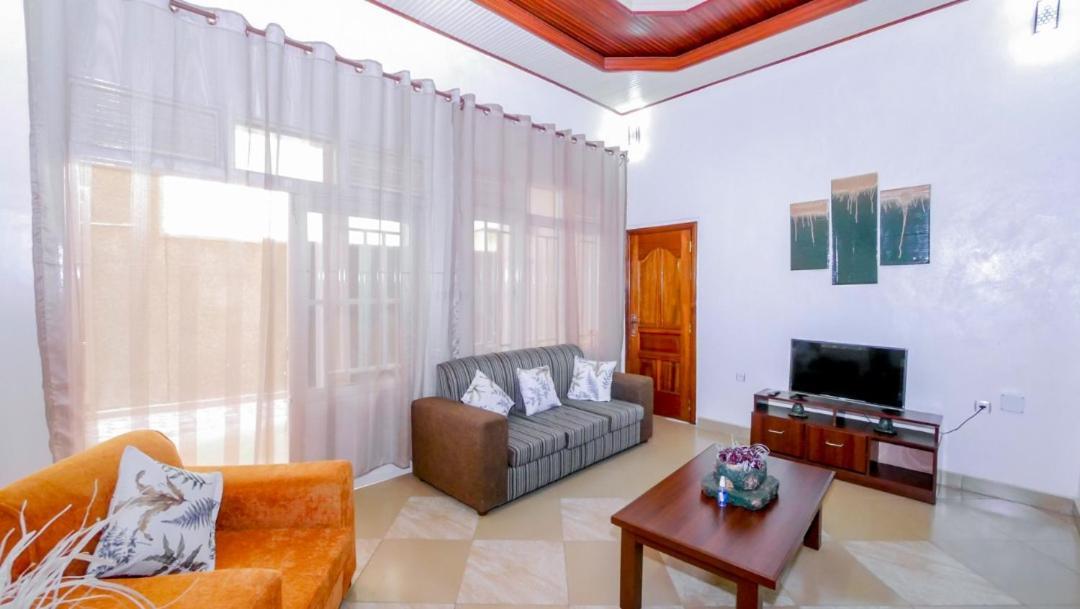 Da Vinci House Bed & Breakfast Kigali Exterior photo